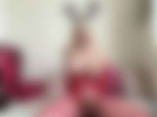 bratzdollchloe's Live Sex Cam Show