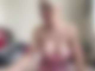 Live cam show with bratzdollchloe - Fetish on madthumbs