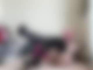Live cam show with bratzdollchloe - HD on Camsoda
