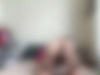bratzdollchloe's Live Sex Cam Show