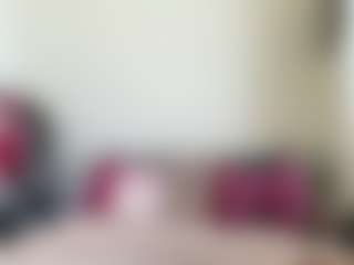 Live cam show with bratzdollchloe - Tattoos on Camsoda
