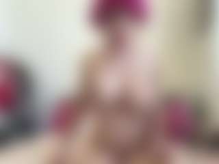 Live cam show with bratzdollchloe - Blonde Hair on Camsoda