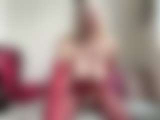 bratzdollchloe's Live Sex Cam Show