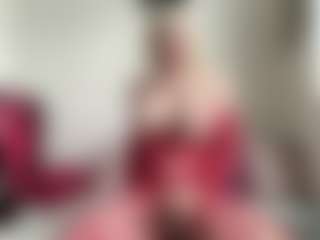bratzdollchloe's Live Sex Cam Show