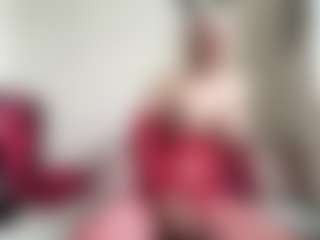 bratzdollchloe's Live Sex Cam Show