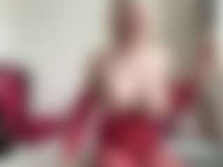 bratzdollchloe's Live Sex Cam Show