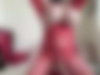 bratzdollchloe's Live Sex Cam Show