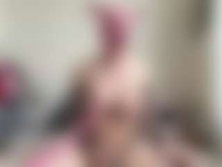 Live cam show with bratzdollchloe - Blonde Hair on madthumbs
