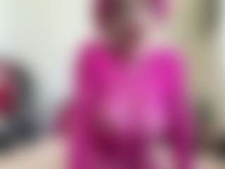 Live cam show with bratzdollchloe - Blonde Hair on Camsoda