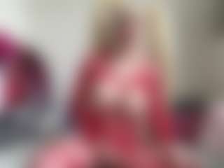 Live cam show with bratzdollchloe - Orgasm on Soda Cam