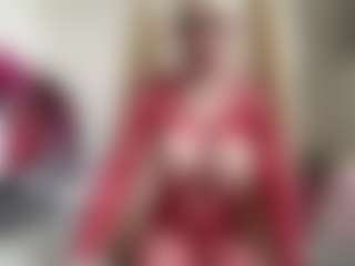 bratzdollchloe's Live Sex Cam Show