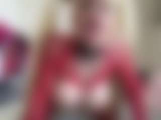 Live cam show with bratzdollchloe - Orgasm on Mixed Magazine Live