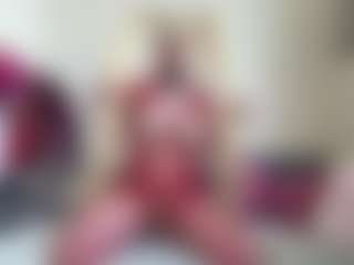 bratzdollchloe's Live Sex Cam Show