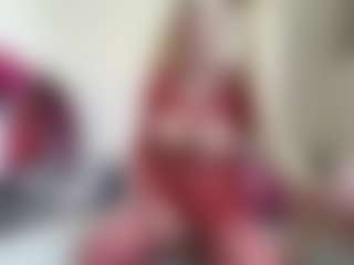 Live cam show with bratzdollchloe - Tattoos on AdultVida.com