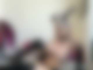 Live cam show with bratzdollchloe - Fetish on Dolls Live