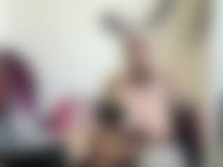 Live cam show with bratzdollchloe - Drinking on Streamer API