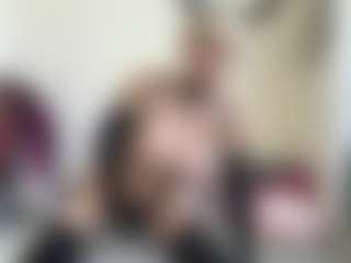 Live cam show with bratzdollchloe - Blue Eyes on Streamer API