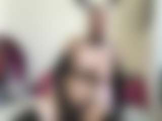 Live cam show with bratzdollchloe - Big Tits on intimatelivegirls.com