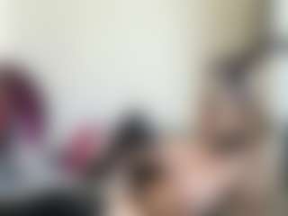 bratzdollchloe's Live Sex Cam Show