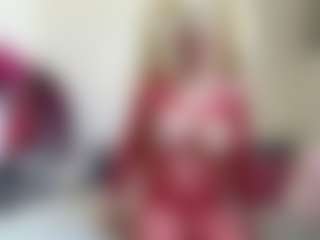 Live cam show with bratzdollchloe - Blonde Hair on ObeyMaria