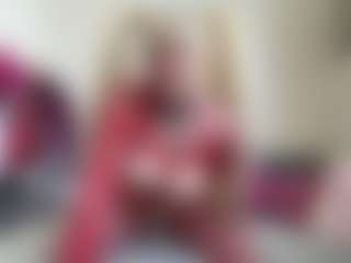 bratzdollchloe's Live Sex Cam Show