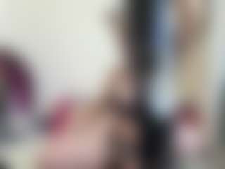 Live cam show with bratzdollchloe - Big Tits on Stripli.com