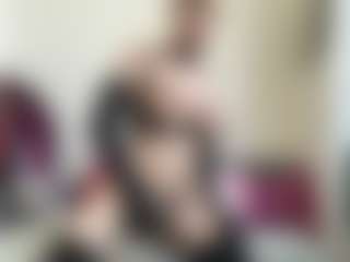 bratzdollchloe's Live Sex Cam Show
