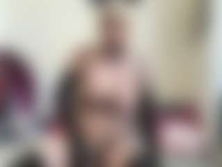bratzdollchloe's Live Sex Cam Show