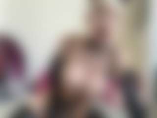 bratzdollchloe's Live Sex Cam Show