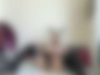 bratzdollchloe's Live Sex Cam Show