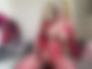 bratzdollchloe's Live Sex Cam Show