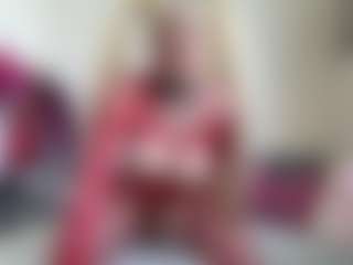 bratzdollchloe's Live Sex Cam Show