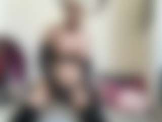 bratzdollchloe's Live Sex Cam Show