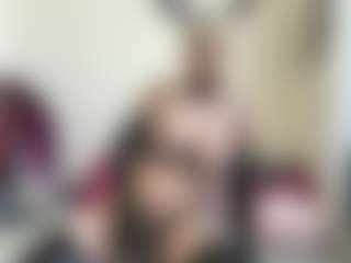 bratzdollchloe's Live Sex Cam Show