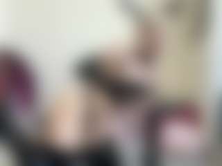 Live cam show with bratzdollchloe - Tattoos on xxxlivecams.org