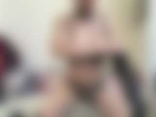 Live cam show with bratzdollchloe - Orgasm on Camiplay Live