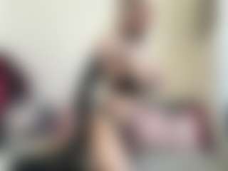 Live cam show with bratzdollchloe - Tattoos on Mixed Magazine Live