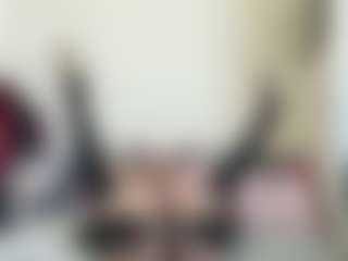 Live cam show with bratzdollchloe - Tattoos on Camsoda