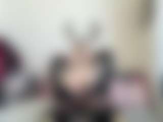 bratzdollchloe's Live Sex Cam Show