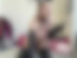 Show Live Sex Cam bratzdollchloe