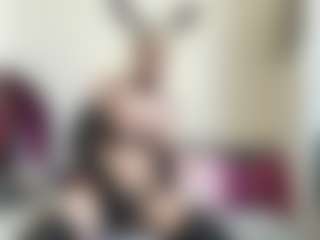 Live cam show with bratzdollchloe - Big Tits on Fit Hotties