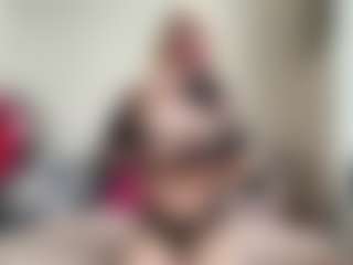bratzdollchloe's Live Sex Cam Show