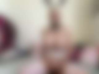 Live cam show with bratzdollchloe - Drinking on xDating