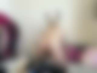 Live cam show with bratzdollchloe - Big Tits on infinitiblacc.com