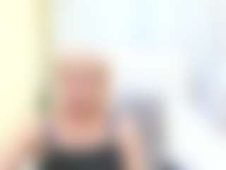 Live cam show with LaurenWishy - Average on liverealitysex.com