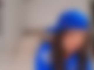 roxylilosh's Live Sex Cam Show