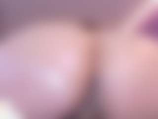 Alexa Riot's Live Sex Cam Show