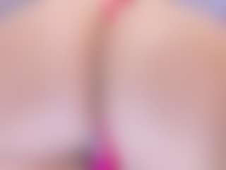 Live cam show with Alexa Riot - Squirt on Camsoda