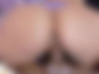 Alexa Riot's Live Sex Cam Show