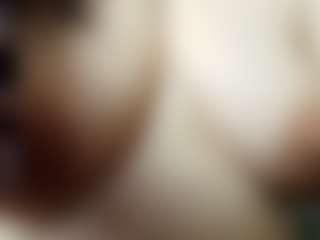 AgataThompson's Live Sex Cam Show